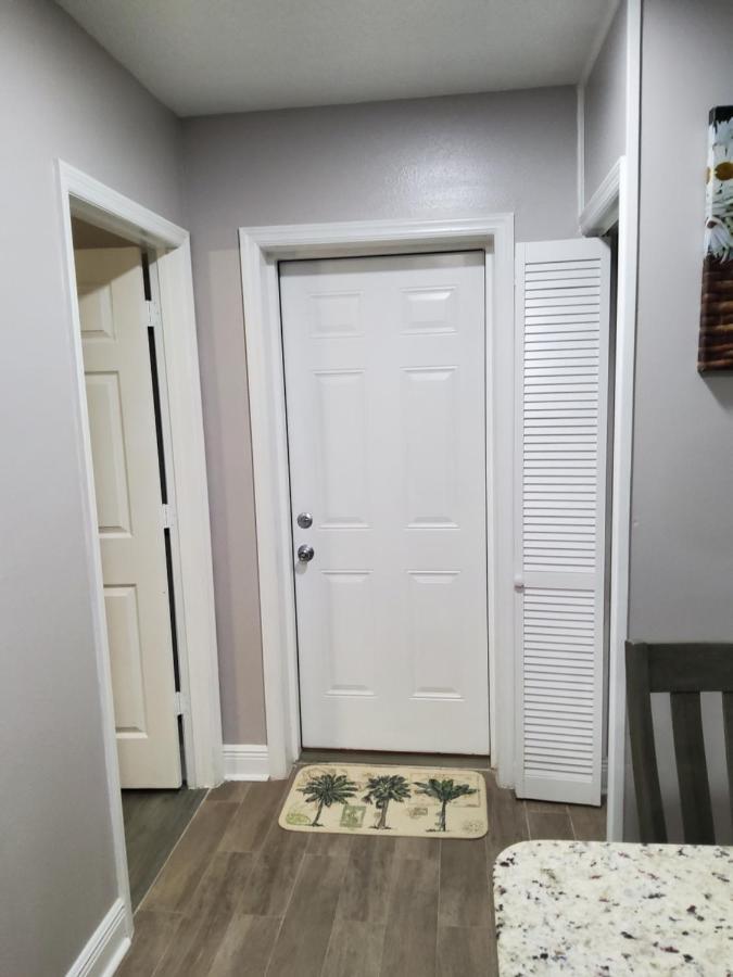 Beautiful Apartment Close To Everything Tampa Esterno foto